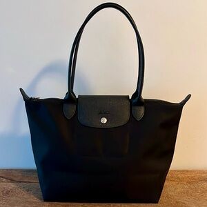 Longchamp Le Pliage M Tote Bag
